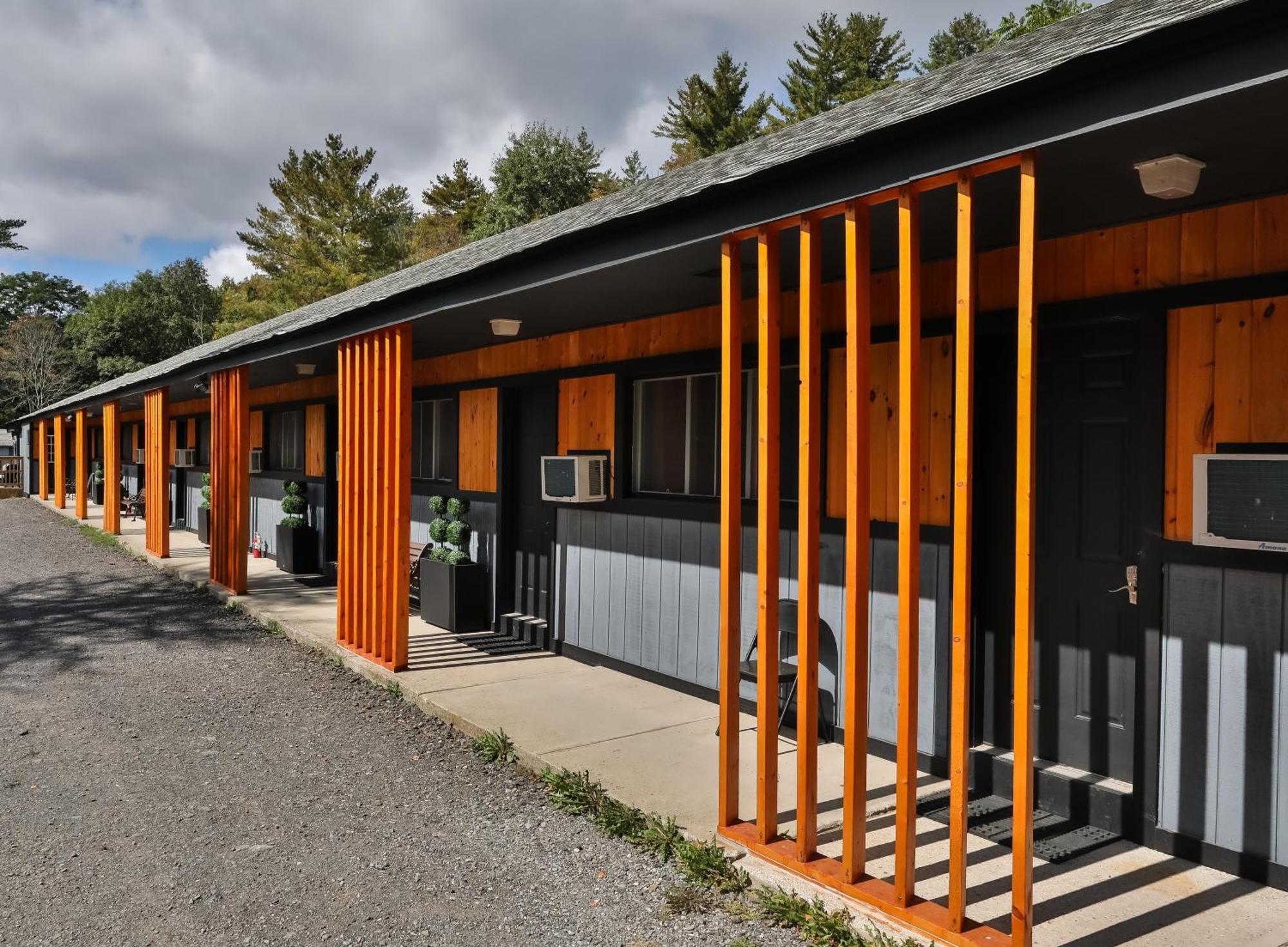Matterhorns Hunter Lodge מראה חיצוני תמונה
