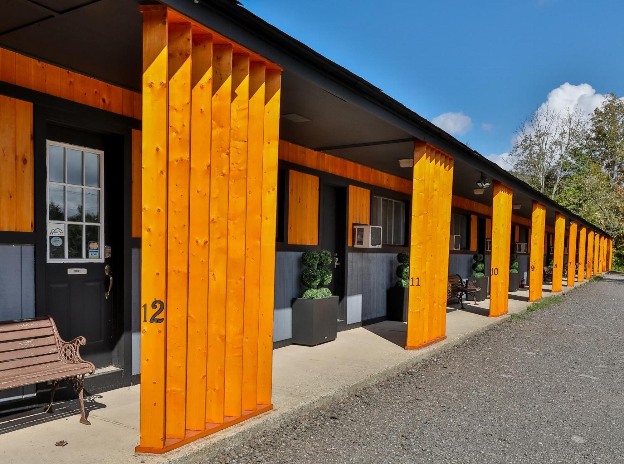 Matterhorns Hunter Lodge מראה חיצוני תמונה